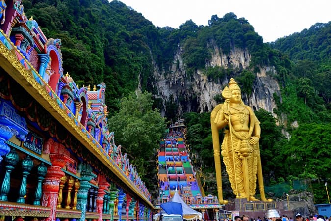 Grottes de Batu : à visiter absolument lors de votre séjour familial en Malaisie